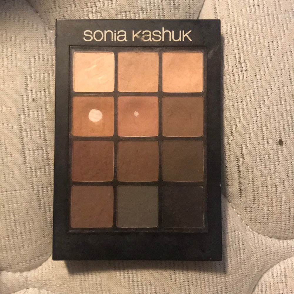 Sonia Kashuk Eye on Neutral Eyeshadow Pallette